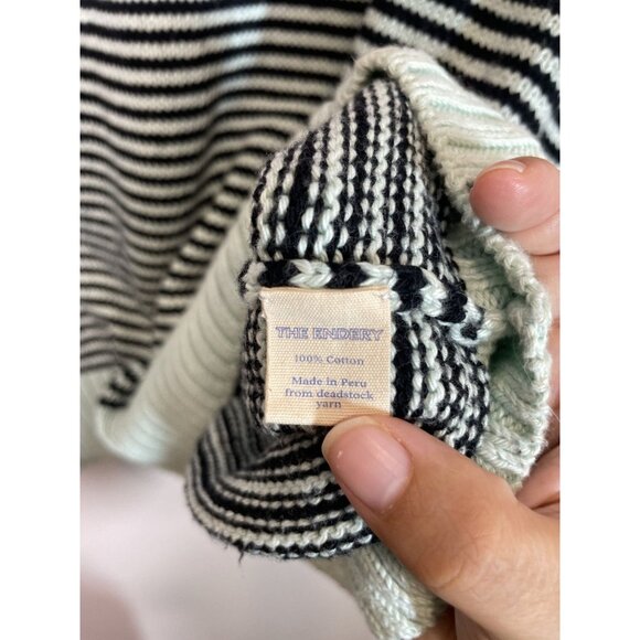 The Endery Women’s Oversized Striped Sweater Size XL/XXL Pink Floral Daisy Knit - Picture 3 of 7